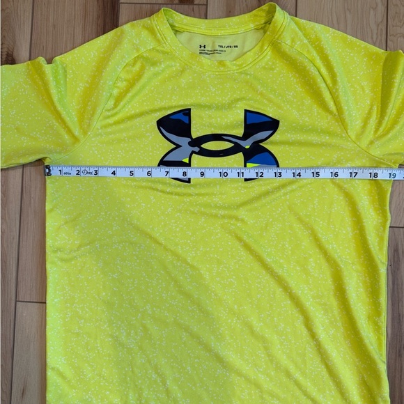 (2) Under Armour Boys Shirts - Picture 6 of 12